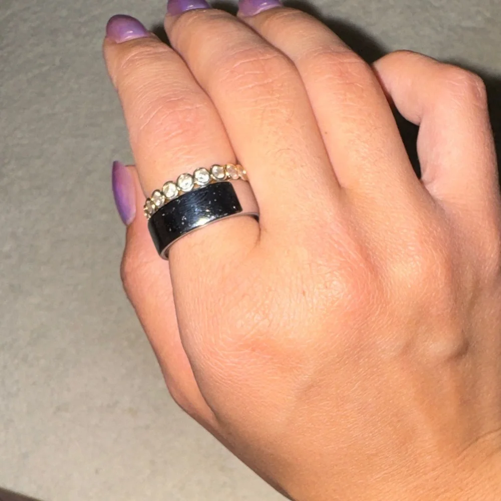 Oura Ring 4 - Picture 1 of 4